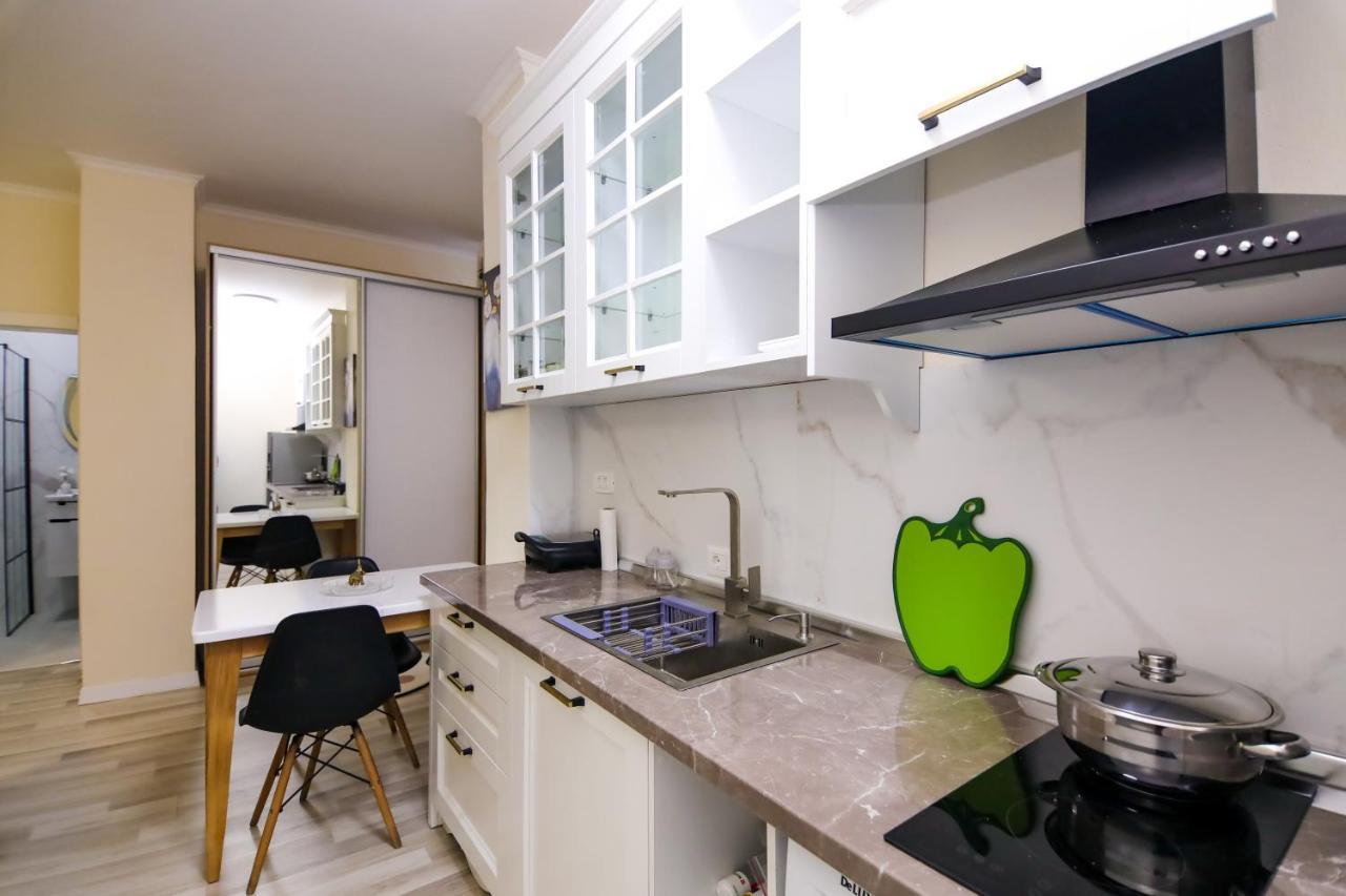 Nazari Apartment 1 Tirana Esterno foto